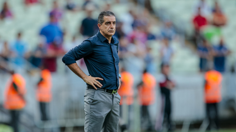 Renato Paiva venceu um dos nove jogos que esteve a frente do Fortaleza