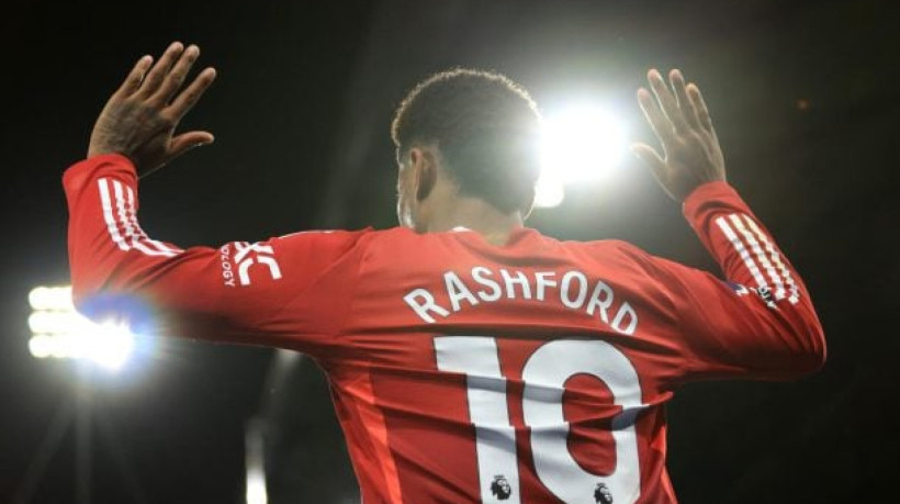 Atacante inglês chegará ao Barcelona por empréstimo do  United, mas com opção de compra. Rashford estava fora dos planos dos Red Devils