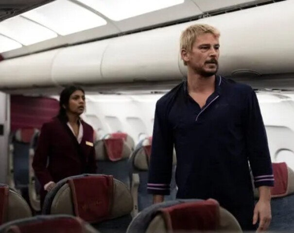 Em maio de 2025, foi lançado o filme “Fight or Flight”, protagonizado por Josh. O longa chegou rapidamente, já em junho, à Prime Vídeo. Com direção de James Madigan, tem a trama ambientada em um voo comercial transcontinental. Harnett interpreta Lucas Reyes, um ex-agente da CIA. 

