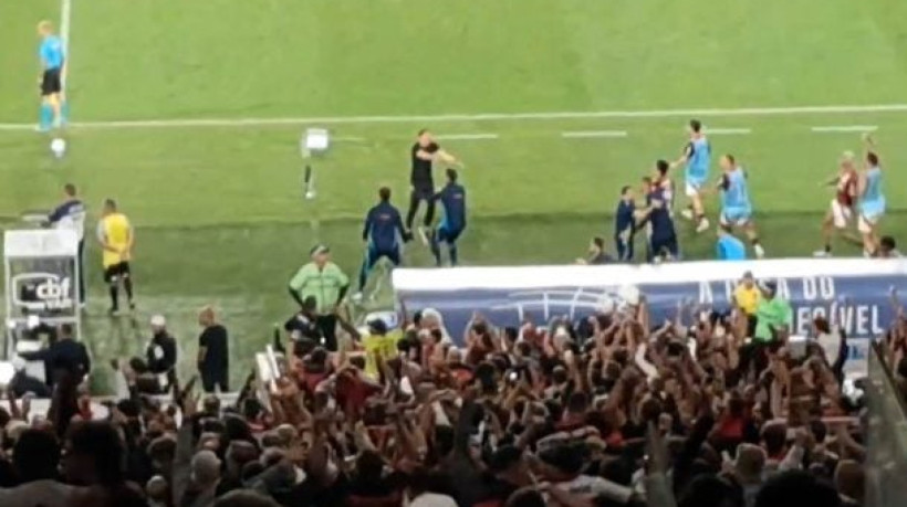 Camisa 9 marcou o gol da vitória rubro-negra em sua volta aos gramados após o período afastado por indisciplina no clube