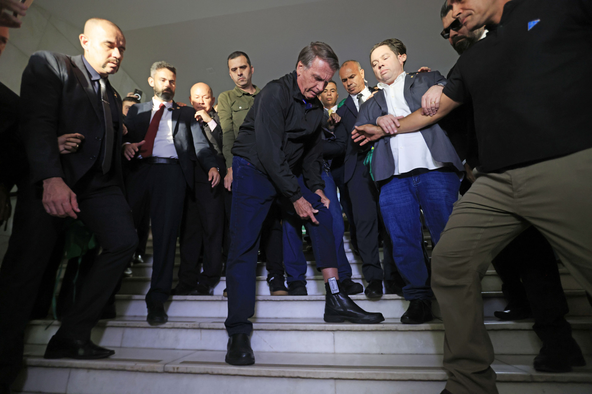 Jair Bolsonaro foi preso preventivamente no último sábado 22, após tentar violar tornozeleira eletrônica (Foto: Wilton Junior/Estadão CONTEÚDO)