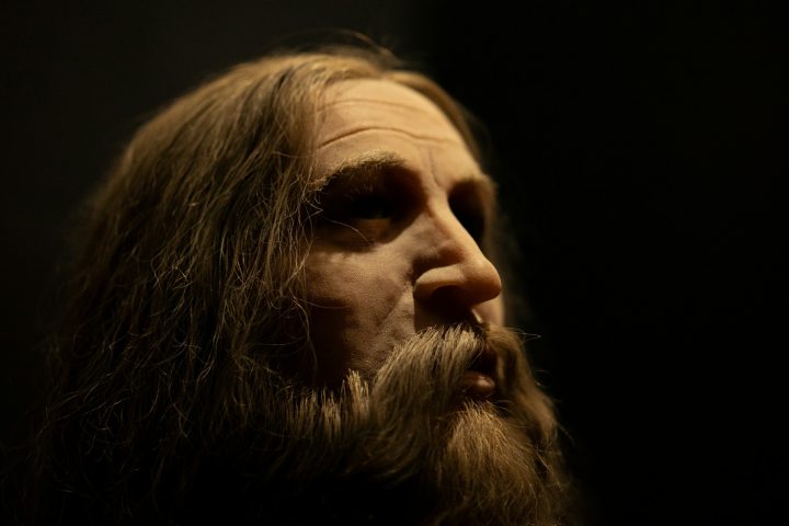 A descoberta mostra que os neandertais eram mais inteligentes do que se acreditava, indicando que eles tinham habilidades complexas.