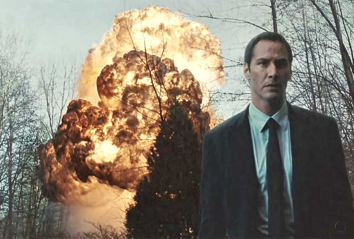 O filme aborda a chegada de uma esfera alienígena ao planeta. Este ser transmite uma mensagem importante de destruição da Terra e ameaça a vida.