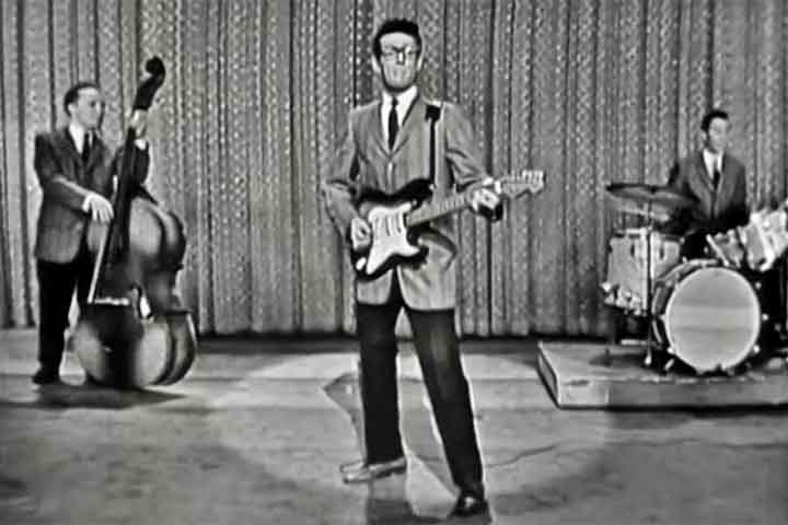 Sua ascensão meteórica e seu legado imortalizado pelo trágico fim de sua vida fascinam gerações, apesar de não receber os devidos créditos como um dos pioneiros a moldar o que conhecemos hoje como rock.