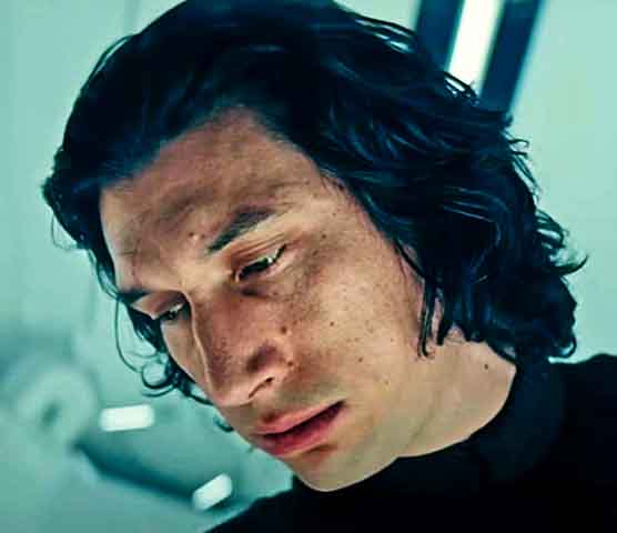 O grande salto de Driver para o cinema aconteceu em 2015, quando foi escalado para interpretar Kylo Ren, o vilão da nova trilogia de Star Wars.  Sua interpretação complexa do filho de Han Solo e Leia Organa lhe trouxe notoriedade global, além de uma legião de fãs e uma série de novos projetos.