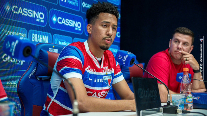 Apresentação do lateral-esquerdo Weverson, do Fortaleza