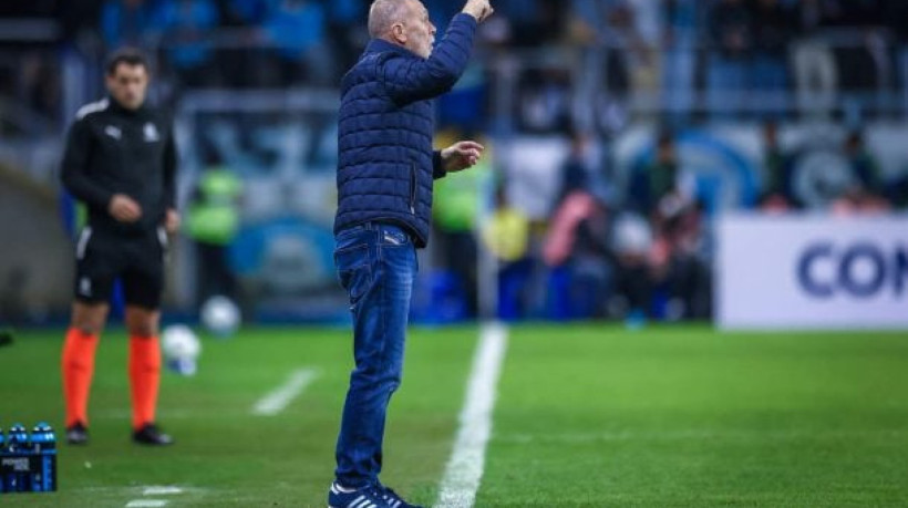 Promessa de melhora de desempenho do time após a paralisação da temporada ainda não se cumpriu para o desespero dos torcedores