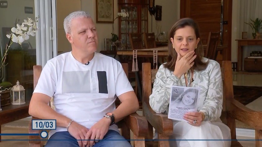 Em março desse ano, os dentes do siso do lado direito de Isadora começaram a causar desconforto e foram retirados por uma profissional dentista.