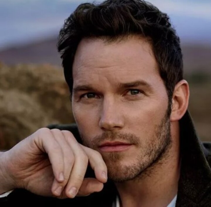Chris Pratt - Embora ele mesmo diga que não é um dançarino muito bom, já demonstrou suas habilidades em algumas ocasiões, incluindo em filmes como Guardiões da Galáxia