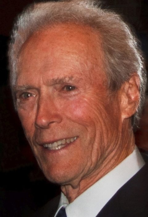 O ator, conhecido por clássicos do cinema como Os Imperdoáveis (1992) e As Pontes de Madison (1995), disse ao El País, há 10 anos: “Meu segredo é o mesmo desde que fiz 'Rawhide', em 1959: ficar ocupado. Nunca deixo o que é velho entrar em casa”.