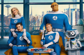 Pedro Pascal (Reed Richards), Vanessa Kirby (Sue Storm), Joseph Quinn (Tocha Humana) e Ebon Moss-Bachrach (Coisa) são o peso a mais que difere 