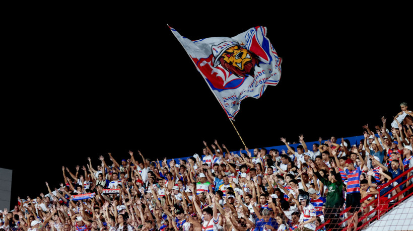 Torcida do Fortaleza em treino aberto realizado em 2025