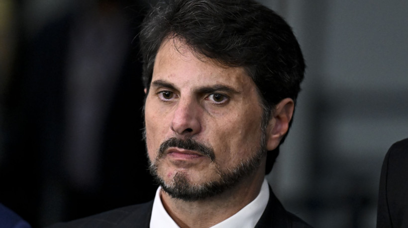 Senador Marcos do Val (Podemos-ES) viajou aos EUA apesar de decisão do STF
