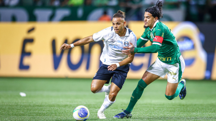 Palmeiras e Grêmio se enfrentam hoje, 26, pelo Brasileirão. 