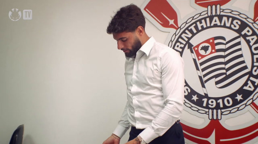 Yuri Alberto renova com Timão até 2030 e projeta retorno: 'Amo demais esse clube'