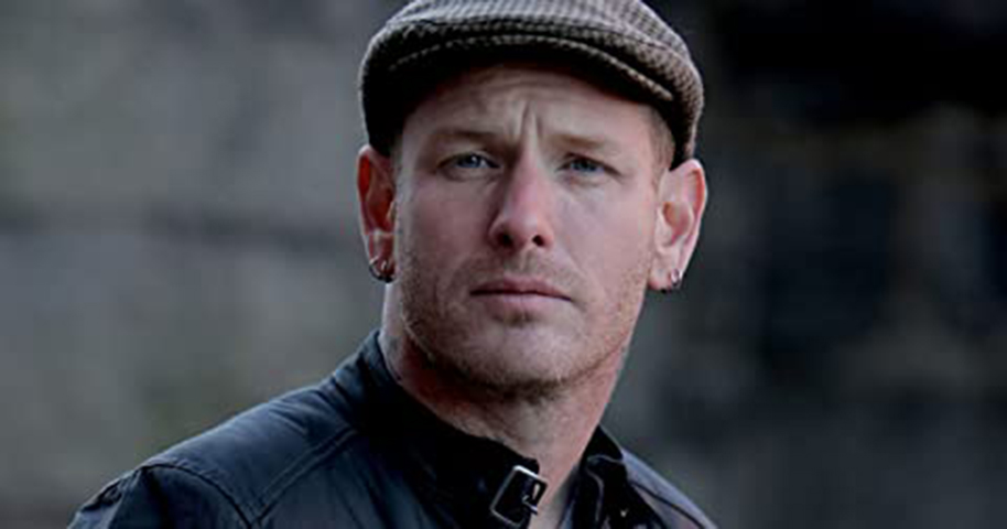 Corey Taylor - O vocalista da Slipknot estreou no cinema em Fear Clinic, de 2014. Em 2022, voltou às telonas no filme de terror Rucker, sobre um serial killer interpretado por Bobby C.King.