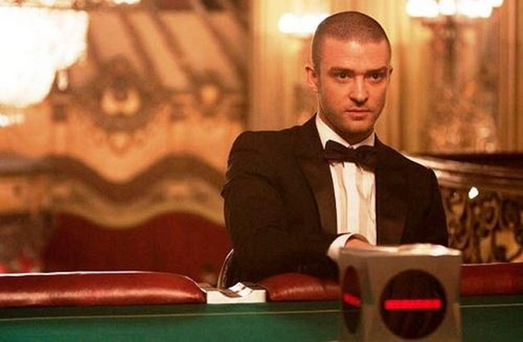 Justin Timberlake - O cantor, que começou a carreira no NSync, ganhou projeção na música, mas também conquistou respeito no cinema, em filmes bem cotados, como A Rede Social e O Preço do Amanhã.  Também dubla o Tronco em Trolls 2, e Artie em Shrek Terceiro.