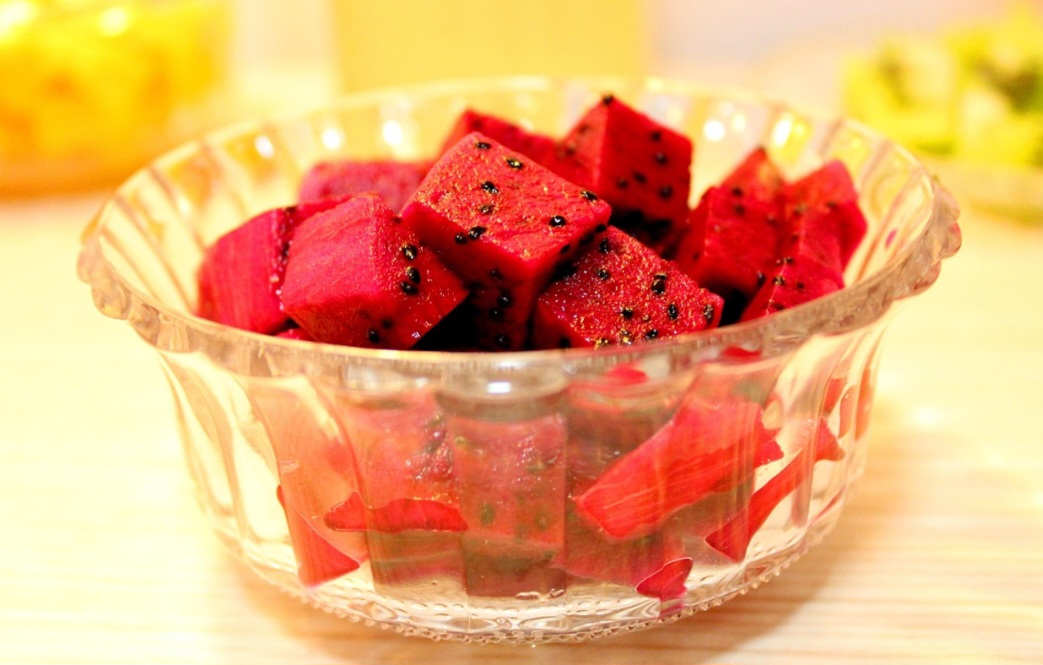 Ela pode ser consumida fresca, em sucos, sorvetes e diversas receitas. Além disso, também pode se transformar em cremes, shakes, batidas e bebidas alcóolicas. 