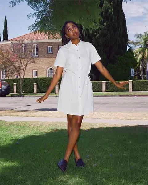 “Bem, estou simplesmente chocada, incrivelmente honrada e grata. Muita gratidão a todos que tornaram isso possível, ao nosso elenco e à nossa equipe perfeita e linda, que torna isso tudo possível”, festejou a atriz em publicação no Instagram.
