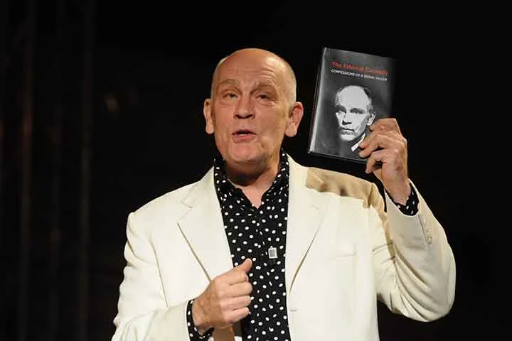 Em entrevista ao site “The Hollywood Reporter”, no início do ano, John Malkovich declarou que relutava em trabalhar em filmes da Marvel até então porque “são muito cansativos de fazer”, ressaltando que a razão não tinha a ver com preferências artísticas. Ele disse que a possibilidade de voltar a atuar com Matt Shakman foi um dos fatores que o fez mudar de ideia. 
