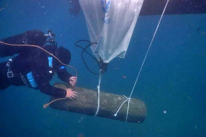 Essas pesquisas são realizadas por um grupo liderado por Giulio Lauro, morador de Ísquia e fundador da Marina di Sant'Anna (o braço cultural da cooperativa turística Ischia Barche), e a arqueóloga Alessandra Benini. 