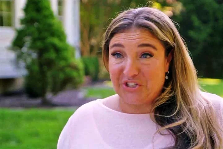 No dia 12/07, a babá compartilhou publicação no Instagram contando ter anafilaxia, reação alérgica grave e potencialmente fatal. 
