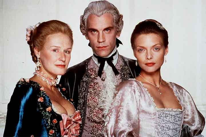 Dois anos depois, ele consolidou sua presença em Hollywood com “Ligações Perigosas”, do diretor  Stephen Frears, no papel do manipulador Vicomte de Valmont, ao lado de Glenn Close e Michelle Pfeiffer.
