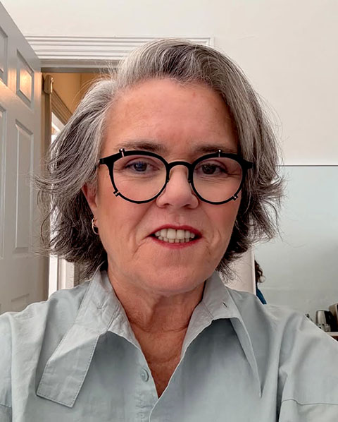 Além disso, em março, O'Donnell afirmou nas redes sociais que só voltará aos Estados Unidos “quando for seguro para todos os cidadãos terem direitos iguais”.