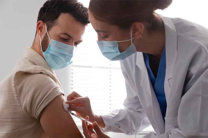 Agora, a próxima etapa da pesquisa será avaliar a segurança e eficácia em humanos. Para isso, estão previstos ensaios clínicos em pacientes com diferentes tipos de câncer. 