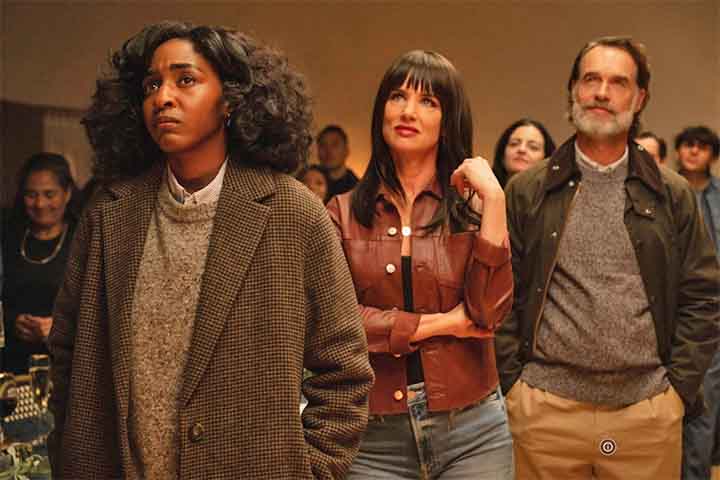 Neste ano, a atriz estrela o filme de terror “Opus” e está envolvida nas filmagens de “After the Hunt”, nova produção do italiano Luca Guadagnino que tem Julia Roberts e Andrew Garfield no elenco.
