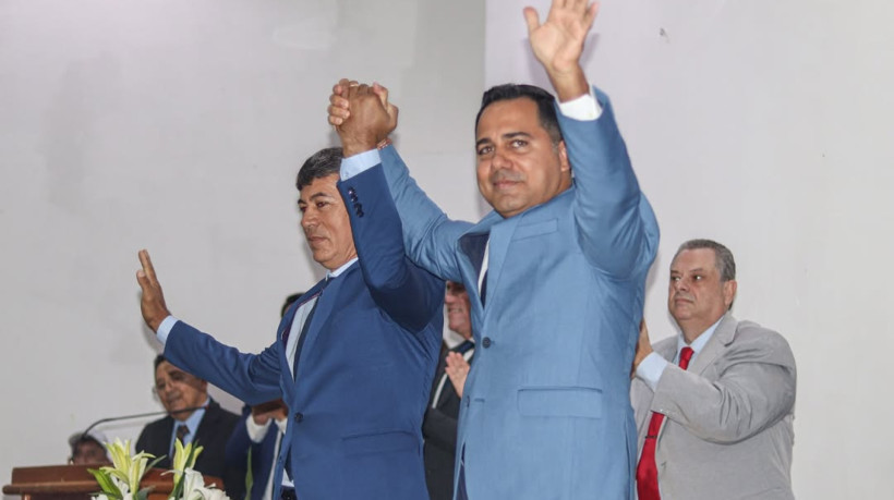 Vice-prefeito de Iguatu, Francisco das Frutas, e prefeito Roberto Filho, ambos do PSDB