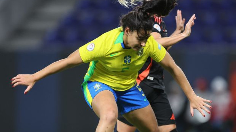 Seleção brasileira feminina ficou no empate em um jogo bastante pilhado diante da Colômbia. 