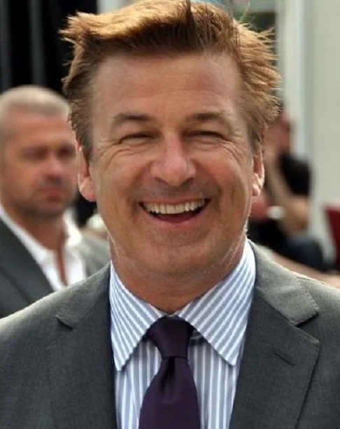 Ele também é conhecido por sua voz marcante, tendo dublado animações como Madagascar 2 (2008), onde dá voz a Makunga, leão antagonista do filme. e O Poderoso Chefinho (2017), em que dubla o bebê 'adulto' Ted, o chefinho que dá nome à animação, entre outras.