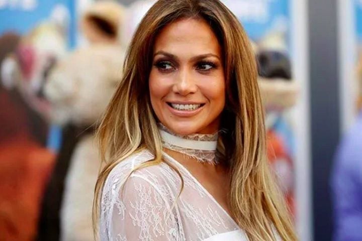 A trajetória de Jennifer Lopez — amorosa e artística — sempre teve grande destaque na mídia. Relembre os momentos mais marcantes da sua vida!