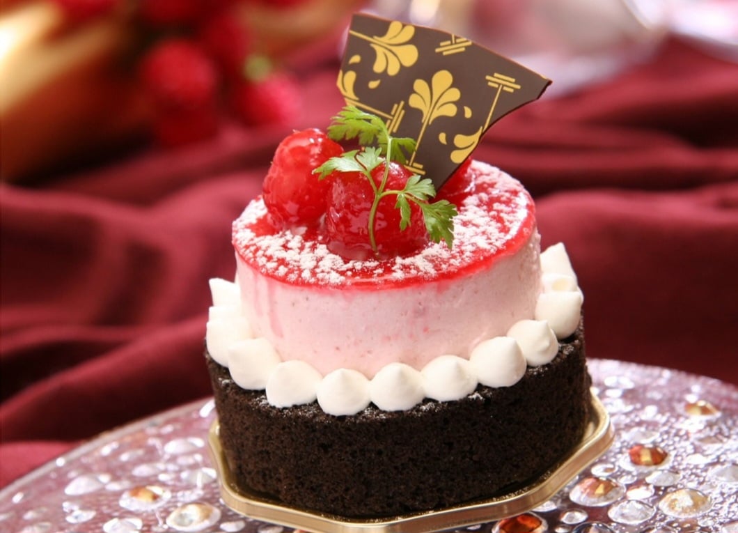 Típica de climas temperados, a framboesa é uma verdadeira explosão de sabor, sendo extremamente versátil por aparecer em outros pratos na culinária mundial. Uma combinação interessante é com chocolate em receitas de bolos, brownies e outras sobremesas. 

