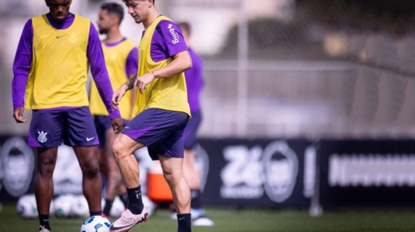 Além do retorno do trio de estrelas no ataque, Timão deve ter mudanças na zaga e no meio de campo para o duelo contra o Palmeiras