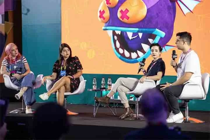 A quadrinista brasileira traz em sua arte influências clássicas do quadrinho europeu, com clareza narrativa e composição cuidadosa.
