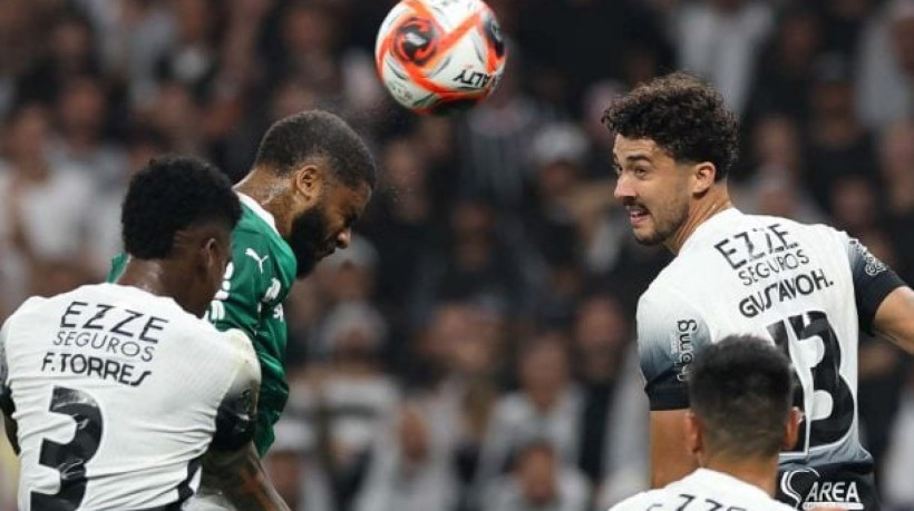 Verdão não ganha na Neo Química Arena desde 2022, mas possui bom desempenho fora de casa nesta temporada