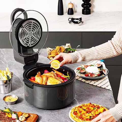 O uso correto dos utensílios, a limpeza adequada do aparelho e a atenção aos riscos de queimaduras, choques elétricos, incêndios e contaminação cruzada são essenciais para evitar acidentes e prolongar a vida útil do equipamento. 