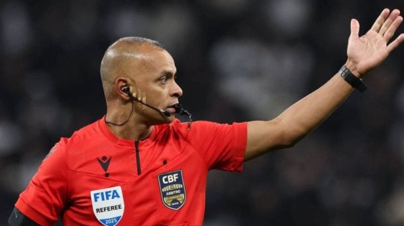 Pênalti em Memphis Depay e linha traçada em Gustavo Gómez no gol anulado do Verdão deram o que falar no dérbi pela Copa do Brasil