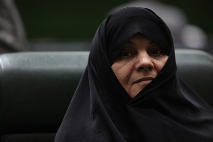 O uso do Chador é mais típico do Irã, onde a cobertura do cabelo é obrigatória.