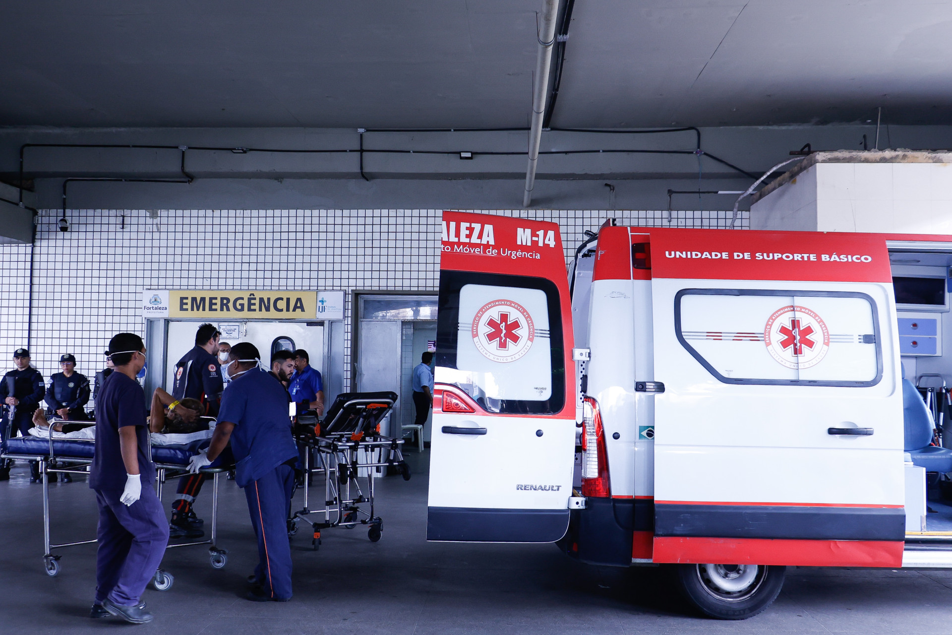 FORTALEZA, CEARÁ,  BRASIL- 31.07.2025: Prefeitura de Fortaleza reabre 30 leitos de UTI e 36 de enfermaria no IJF. (Daniel Galber/Especial para O POVO) (Foto: DANIEL GALBER/ESPECIAL PARA O POVO)