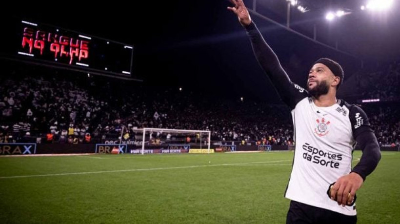 Timão tem até o dia 20 de agosto para pagar premiação ao camisa 10 holandês, que já inicia nova contagem por novas premiações