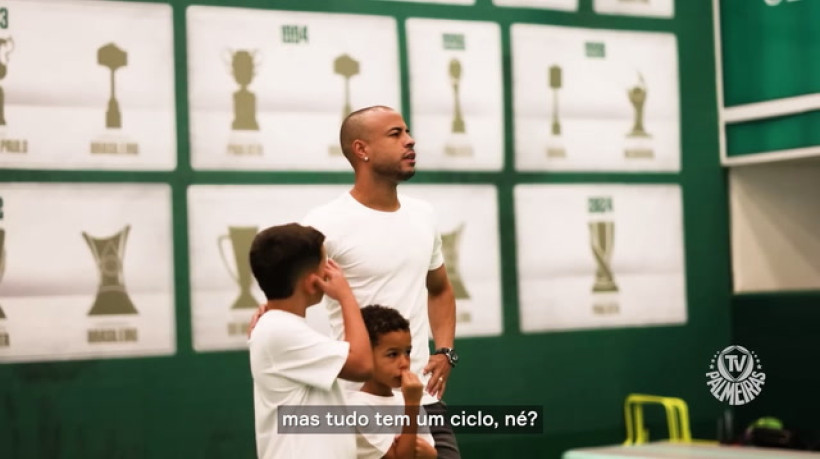 Mayke se despede de elenco do Palmeiras