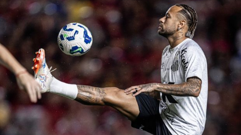 O Santos vai enfrentar o Juventude hoje, 4, pelo Brasileirão. 