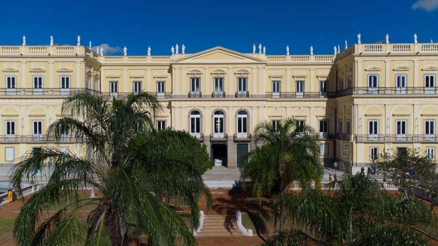 O Museu Nacional funciona no Palácio de São Cristóvão, que foi residência da família real portuguesa de 1808 a 1821 e da família imperial brasileira de 1822 a 1889. O espaço é museu desde 1892, tombado pelo Instituto do Patrimônio Histórico e Artístico Nacional (IPHAN) desde 1938. 