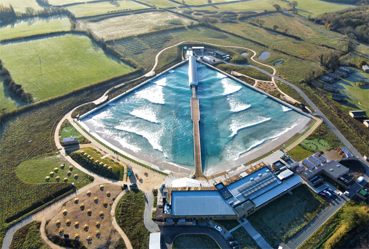 The Wave foi aberta ao público em outubro de 2019, contendo o primeiro modelo de tecnologia de Wavegarden Cove. Com apenas um clique, são gerados mais de 30 tipos de ondas: tubulares, à esquerda, à direita, lentas e rápidas