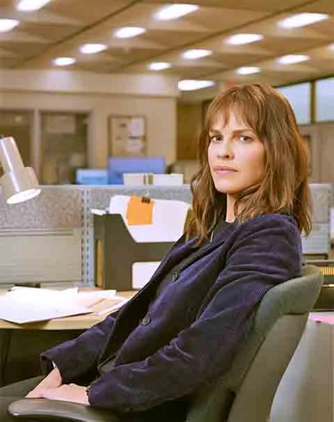 Em 1997, Hilary fez uma participação especial, ao viver uma mãe solteira na série Beverly Hills 90210, conhecida no Brasil como Barrados no Baile. Sua personagem, Carly Reynolds, esteve no episódio Pride and Prejudice.
