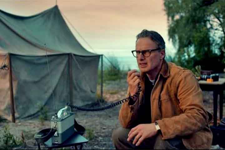 Em 10 de junho de 2006, casou-se com Gael Anderson, filha do músico Ian Anderson, da banda de rock Jethro Tull. A primeira filha do casal, Matilda, nasceu em 10 de setembro de 2007. Em 2010, nasceu Arthur Clutterbuck, seu segundo filho.