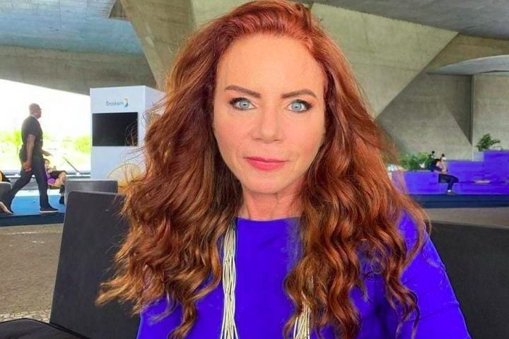 Na postagem, a jornalista explicou que do nada a mulher começou a agredi-la e xingá-la.